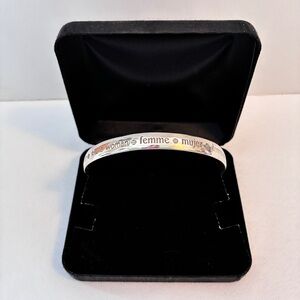 Avon Women of Earth Sterling Silver Multilingual Bangle Bracelet 1998 Rare